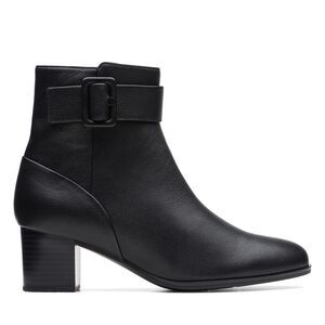 Clarks Womens Loken Zip Waterproof Black Boots (NWT)